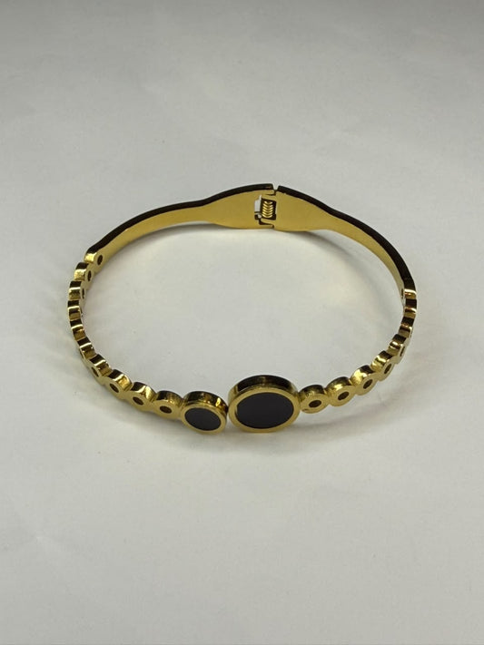 Graduated Black Circular Inlay